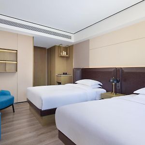 Superior Twin Room City View